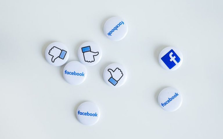 Οι ΗΠΑ επιδιώκουν διάσπαση της Facebook