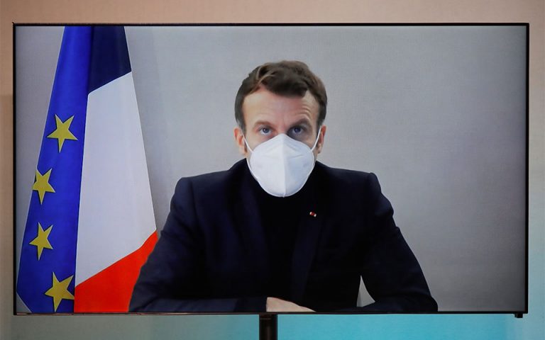 Γαλλία: «Σταθερή» η κατάσταση υγείας του Μακρόν