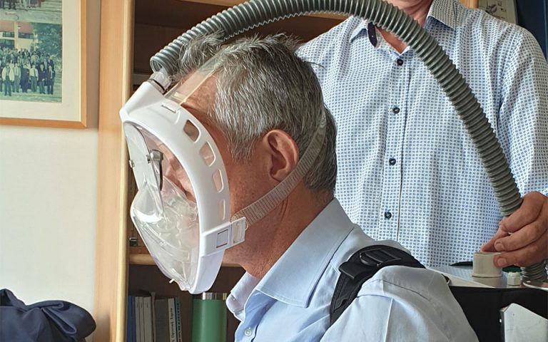 ΑΠΘ: Μικροβιοκτόνος μάσκα μετατρέπει τον κορωνοϊό από θηρευτή σε θήραμα