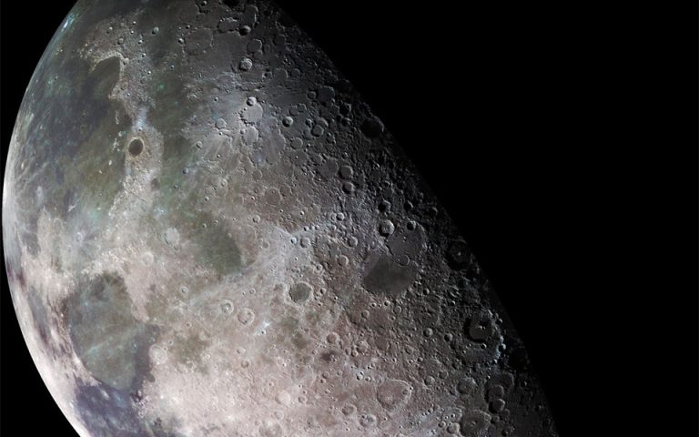 Η NASA ανέθεσε σε ιδιωτικές εταιρείες να φέρουν χώμα από τη Σελήνη