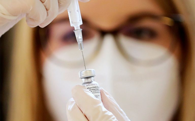 Γερμανία: Δυνατοί, υπό προϋποθέσεις, έξι εμβολιασμοί από ένα φιαλίδιο των Pfizer/BioNTech