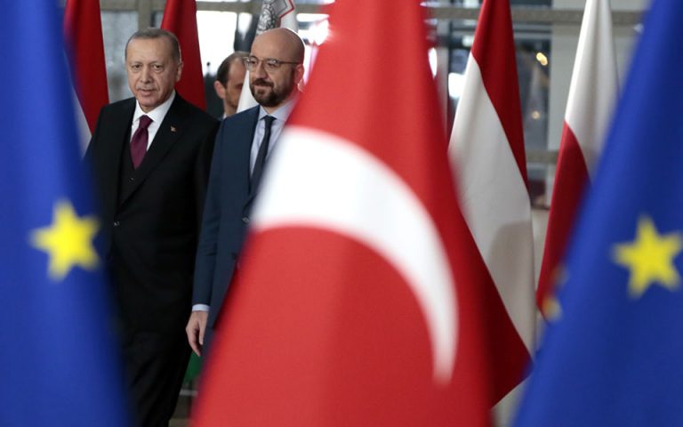 Reuters: Προσχέδιο για επιπλέον κυρώσεις στην Τουρκία «εάν χρειαστεί»