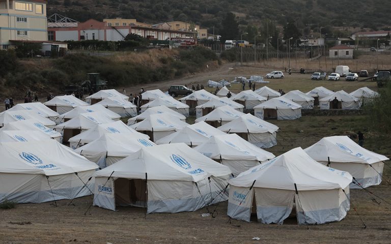 Νέα υπηρεσία για απόδοσης ΑΦΜ στους αιτούντες άσυλο
