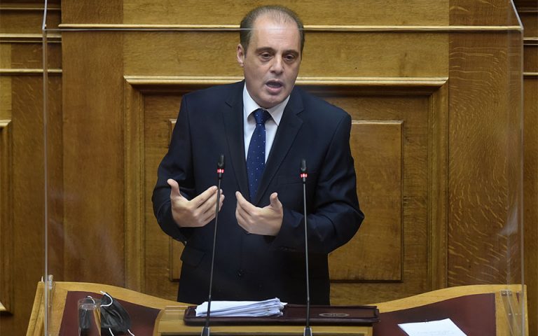 Κ. Βελόπουλος: Με δανεικά δεν μπορείς να επιδοτείς την οικονομία