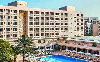 Η πρώτη κίνηση των τριών εταιρειών αφορά την πώληση ποσοστού 41% που κατέχει η Prodea στη Vibrana Holdings. Η τελευταία είναι κάτοχος του 100% της εταιρείας The Cyprus Tourism Development Company Ltd., η οποία είναι η ιδιοκτήτρια του ξενοδοχείου The Landmark Nicosia.
