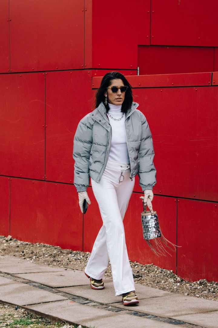 Λευκό παντελόνι τον χειμώνα; Πώς να το φορέσετε σύμφωνα με τη Vogue-3
