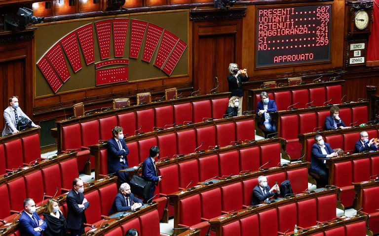 Ιταλία: Η κυβέρνηση Κόντε έλαβε ψήφο εμπιστοσύνης