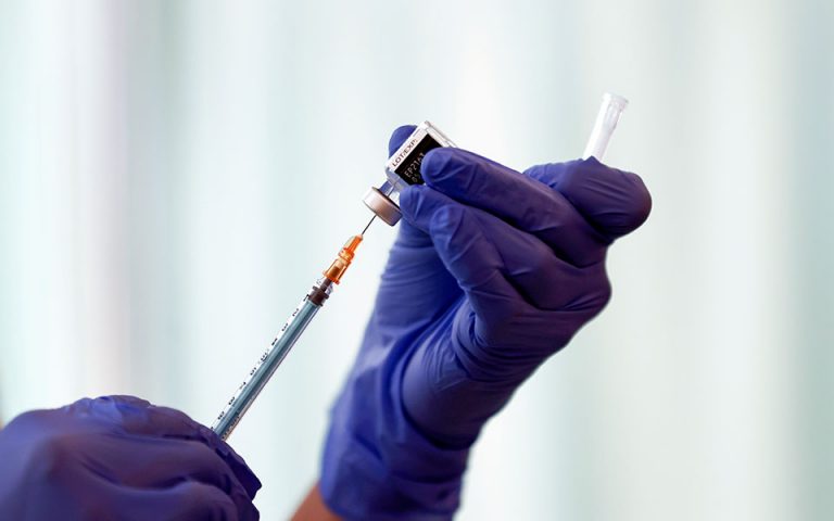 Pfizer/BioNTech: 54 ευρώ ανά εμβόλιο ζητούσαν αρχικά από την Ε.Ε.