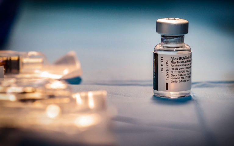Μελέτη για εμβόλιο Pfizer: Αποτελεσματικότητα 85% μετά την α’ δόση