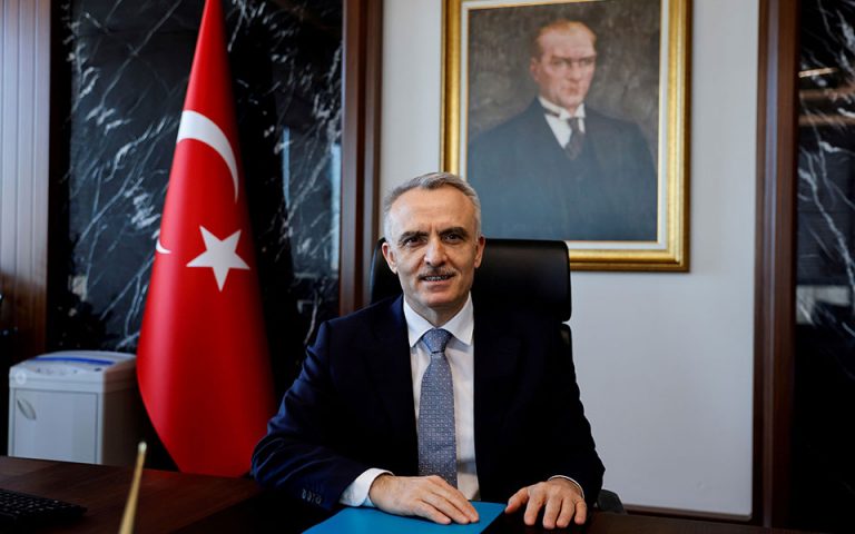 Ο Ερντογάν απομάκρυνε άλλον έναν πρόεδρο της κεντρικής τράπεζας