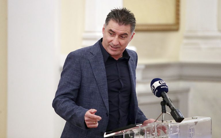 Νέος πρόεδρος της ΕΠΟ ο Θοδωρής Ζαγοράκης