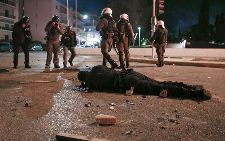 Οι καταθέσεις των αστυνομικών: Φώναζαν «σκοτώστε τον»