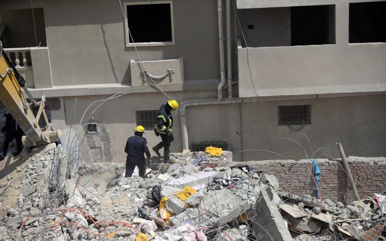Αίγυπτος: Στους 16 οι νεκροί από κατάρρευση κτιρίου