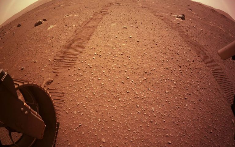 Ήχο από τον Αρη μετέδωσε το ρόβερ της NASA