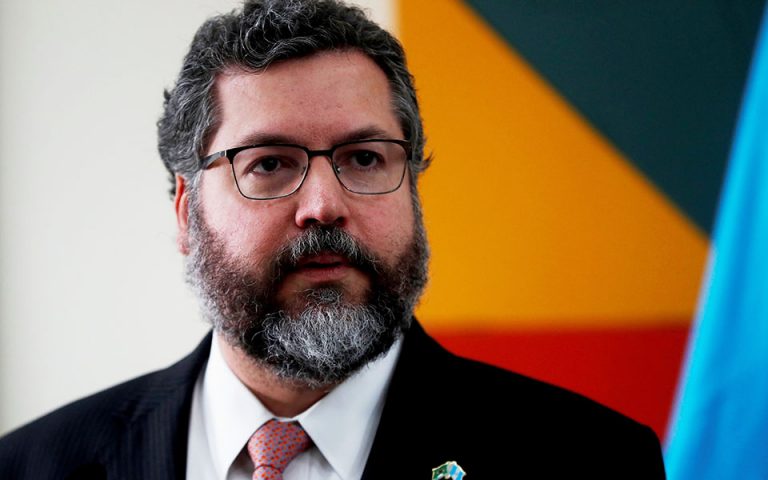 Παραιτήσεις και κρίση στη Βραζιλία