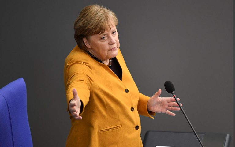 Γερμανία: Θέμα εμπιστοσύνης στο πρόσωπο της Μέρκελ