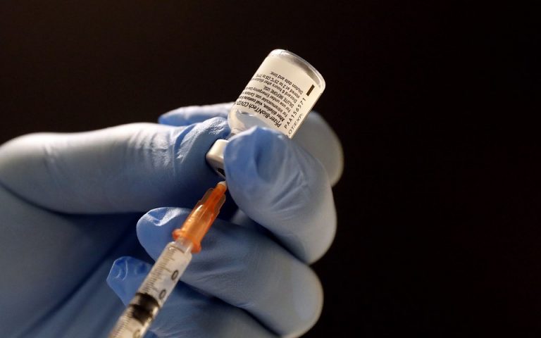 Έρευνα: Το εμβόλιο pfizer εξουδετερώνει τη βραζιλιάνικη μετάλλαξη