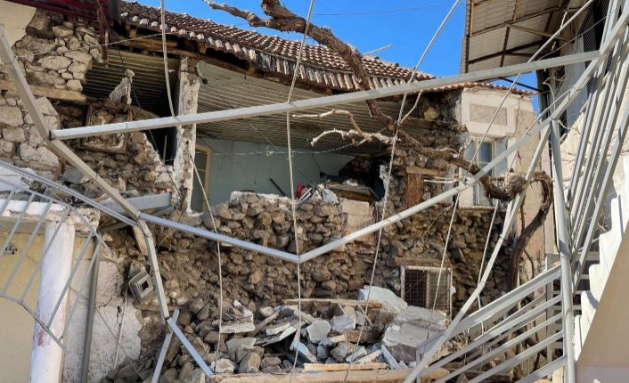 Σεισμός στην Ελασσόνα: Εξι απεγκλωβισμοί, ζημιές σε 30 σπίτια