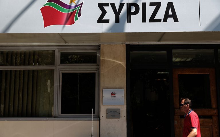ΣΥΡΙΖΑ: Υπάρχει ένα μέτρο περιορισμού το οποίο να τηρούν τα μέλη της κυβέρνησης;