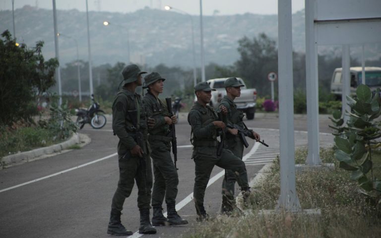 Βενεζουέλα: Μάχες στρατού – μελών ένοπλης οργάνωσης της Κολομβίας