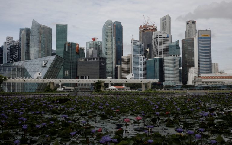 Σιγκαπούρη: 30 νεκροί μετά από έναν χρόνο πανδημίας