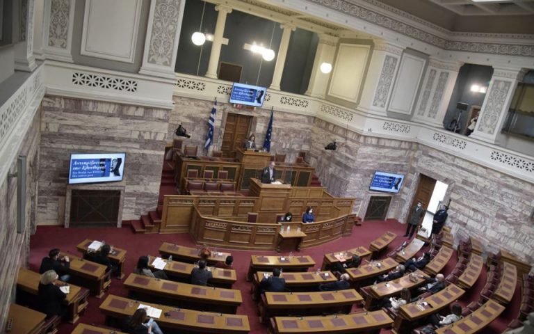 Πολιτική σύγκρουση για την ψήφο αποδήμων – «Όχι» από ΣΥΡΙΖΑ στη νέα κυβερνητική ρύθμιση