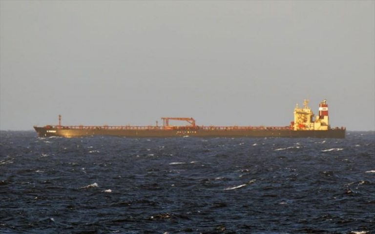 Σύγκρουση πλοίων στην Κίνα – Διαρροή καυσίμου στη θάλασσα