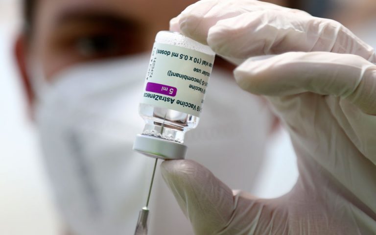 Σλοβακία: «Φρένο» στο εμβόλιο της AstraZeneca