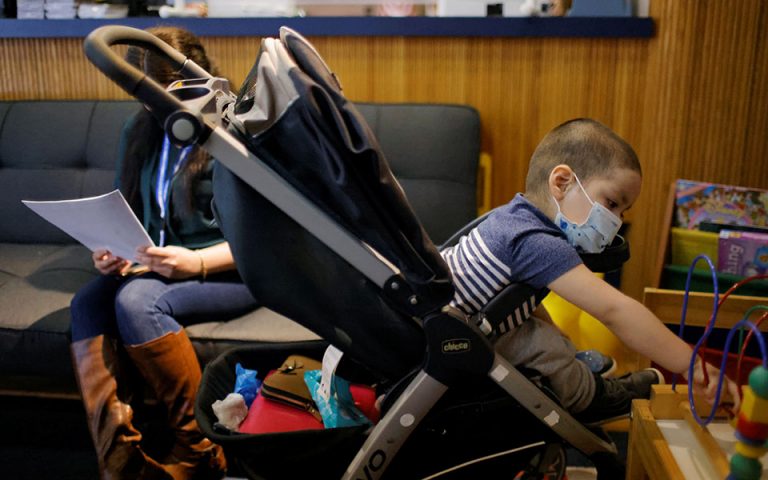 Εμβόλια και παιδιά: Οι NYT απαντούν σε πέντε βασικά ερωτήματα