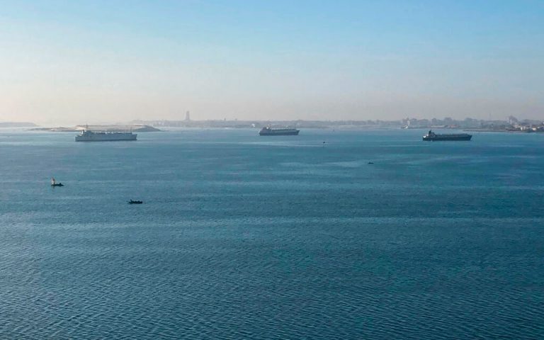 Επίθεση σε ισραηλινό εμπορικό πλοίο ανοιχτά των HAE