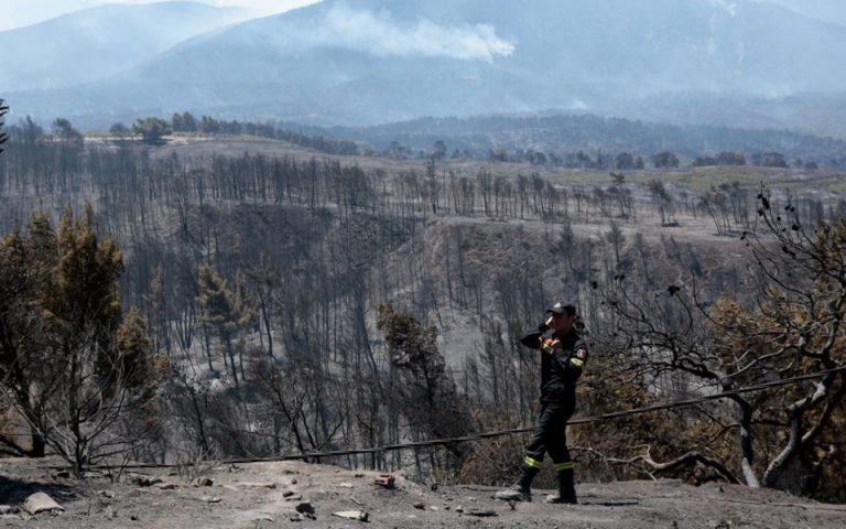 Πυρκαγιά στα Γεράνεια Όρη: Στάχτη πάνω από 71.000 στρέμματα (φωτογραφίες – βίντεο)