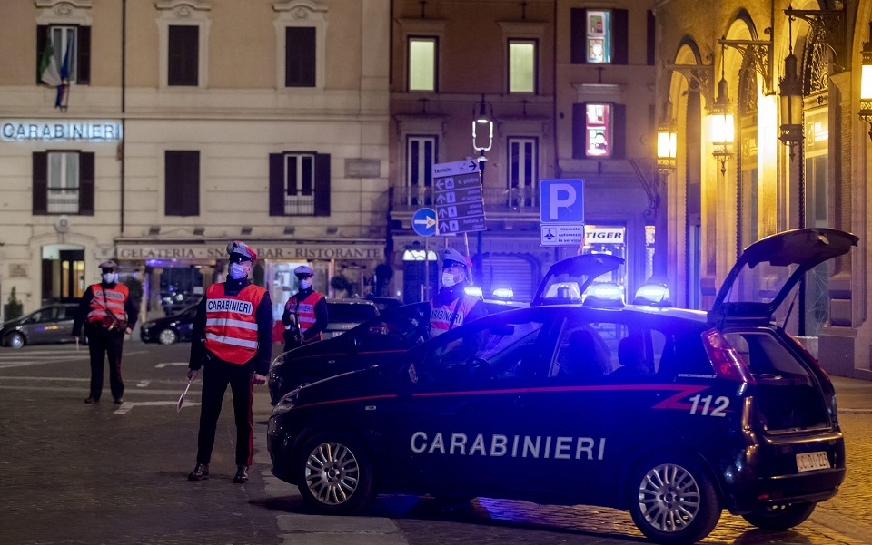 δεκάδες-συλλήψεις-μελών-της-ιταλικής-561352606