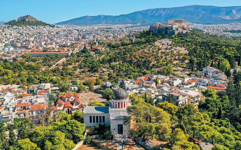 Αλλάζουν όψη οι λόφοι της Αθήνας