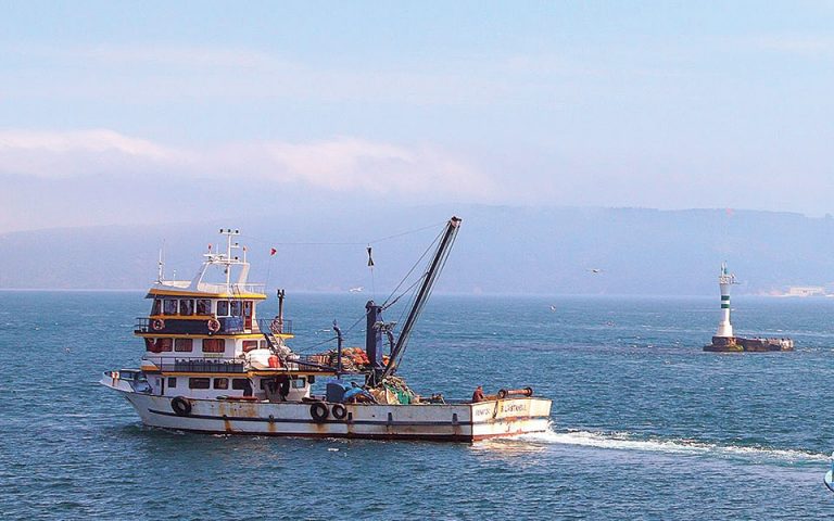 Προβληματισμός για τα τουρκικά αλιευτικά σκάφη νότια της Γαύδου