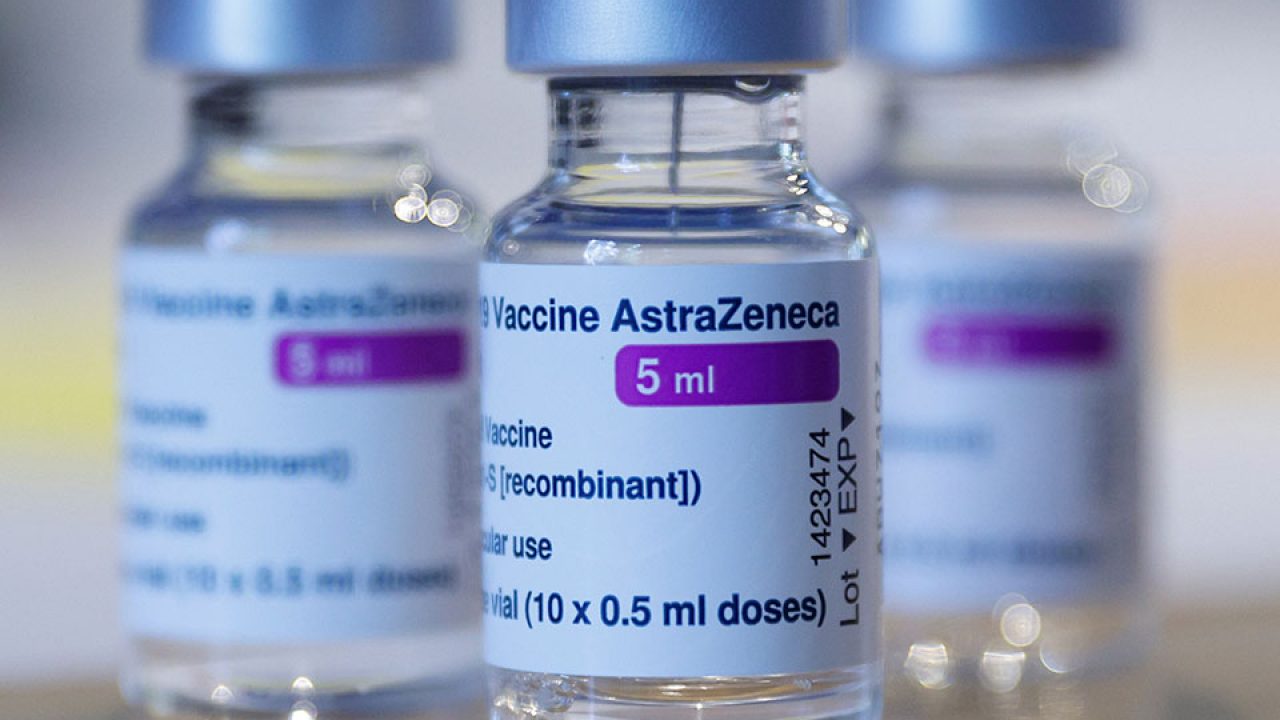 Εμβόλιο AstraZeneca: Τέσσερις περιπτώσεις θρομβώσεων στη Γαλλία από 23  Απριλίου έως 6 Μαΐου | Η ΚΑΘΗΜΕΡΙΝΗ
