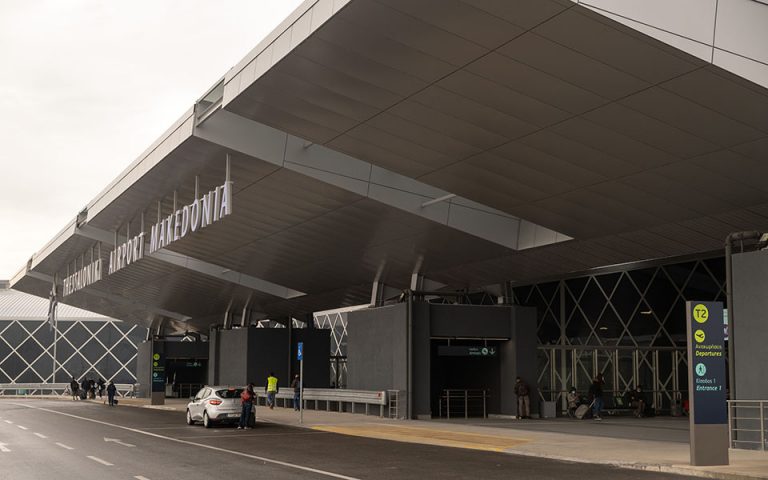 Στο αεροδρόμιο «Μακεδονία» ο πρωθυπουργός – Εγκαινιάζονται τα αεροδρόμια της Fraport