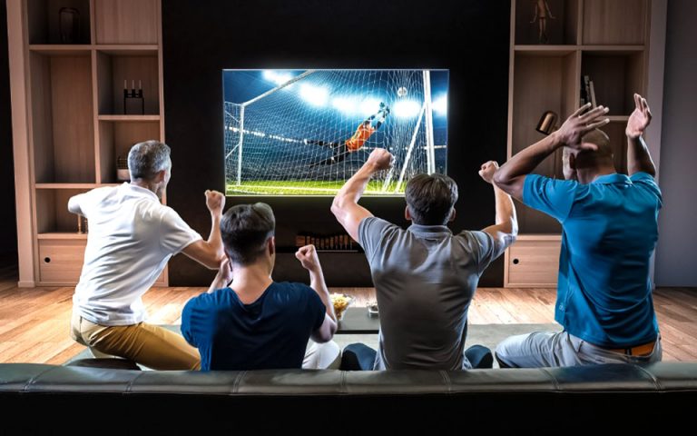 Έτοιμος για Euro 2021; Όχι χωρίς καινούργια τηλεόραση!