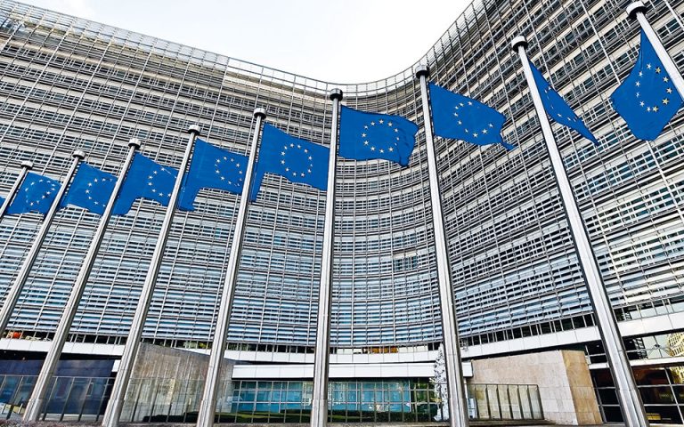 EE – Ταμείο Ανάκαμψης: Πάνω από 107 δισ. ευρώ η ζήτηση για το πρώτο 10ετές ομόλογο