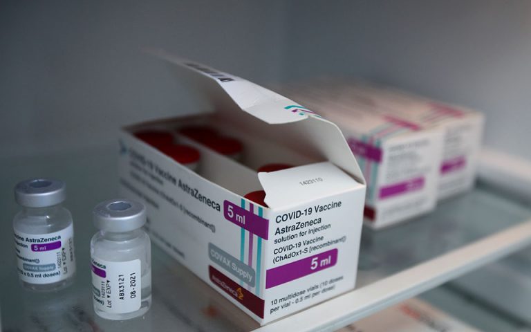 Βρετανική έρευνα: Το εμβόλιο της AstraZeneca πιθανώς σχετίζεται με αυτοάνοση αιμορραγία