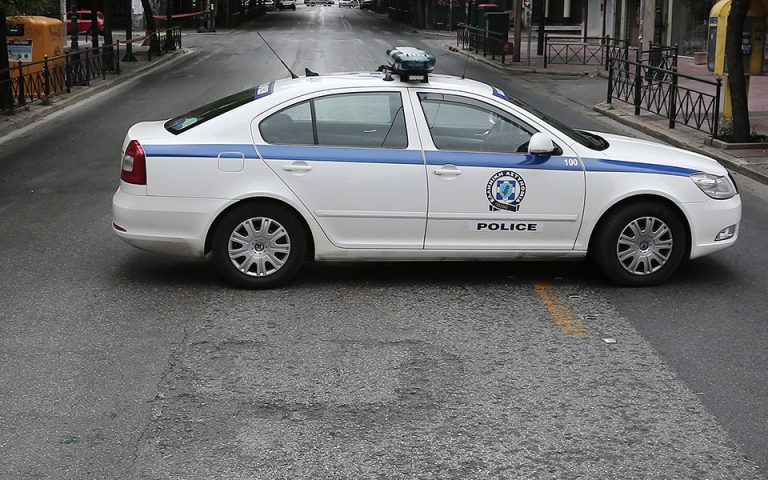 Θεσσαλονίκη: Τέσσερις συλλήψεις για παράνομη μεταφορά αλλοδαπών
