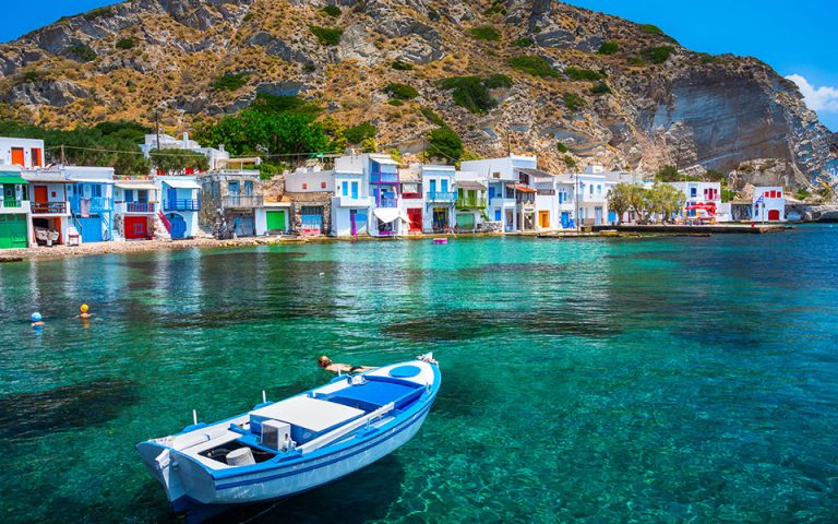 BBC: Το φιλόδοξο σχέδιο της Ελλάδας για Covid-free νησιά