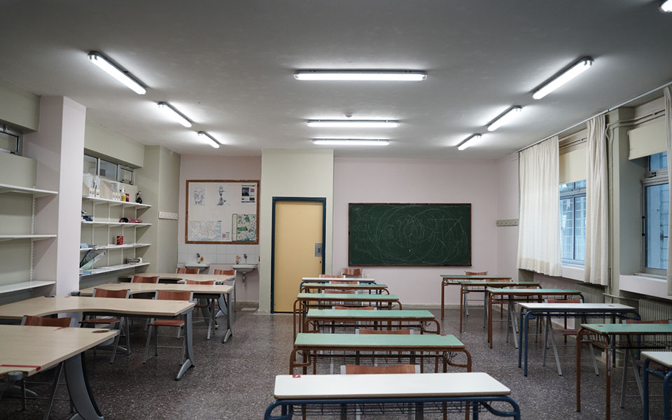 Η ΟΛΜΕ τορπιλίζει τις εξετάσεις στα Πρότυπα σχολεία – Αγωγή από Κεραμέως κατά της απεργίας