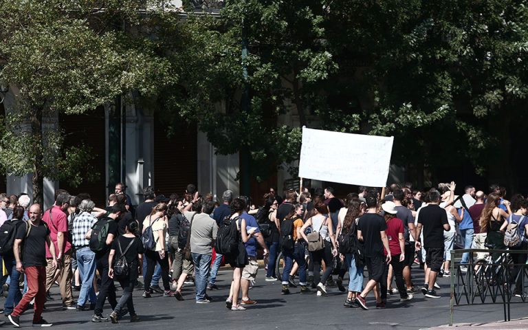 24ωρη απεργία ΓΣΕΕ και ΑΔΕΔΥ – Συγκεντρώσεις σε Αθήνα και Θεσσαλονίκη