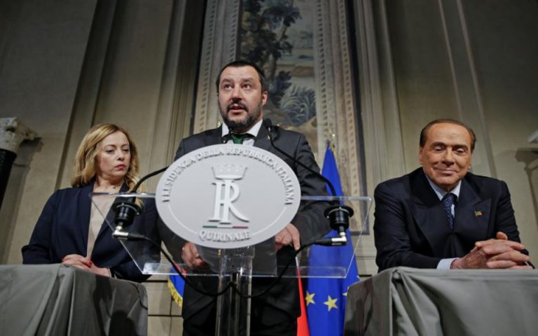 Ιταλία: Προς συγχώνευση τα κόμματα Μπερλουσκόνι – Σαλβίνι