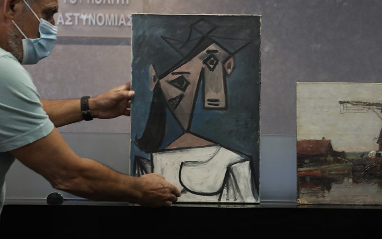 Λ. Μενδώνη: Χαρά και συγκίνηση για την ανάκτηση του πίνακα του Πικάσο (εικόνες)