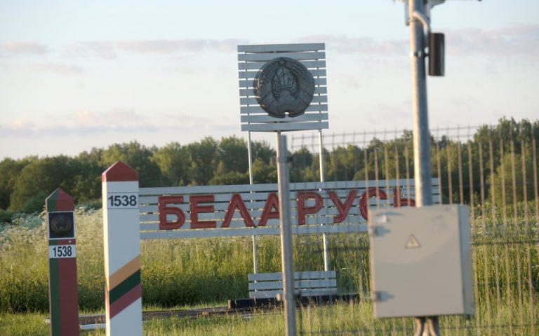 Λευκορωσία: Άνοιξε τα σύνορα σε μετανάστες προς την Ε.Ε. – Καταδικάζει ο Κυρ. Μητσοτάκης