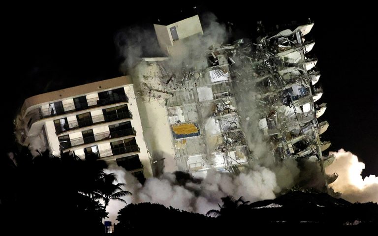 Κατάρρευση κτιρίου στη Φλόριντα: Εξανεμίζονται οι ελπίδες για τον εντοπισμό επιζώντων