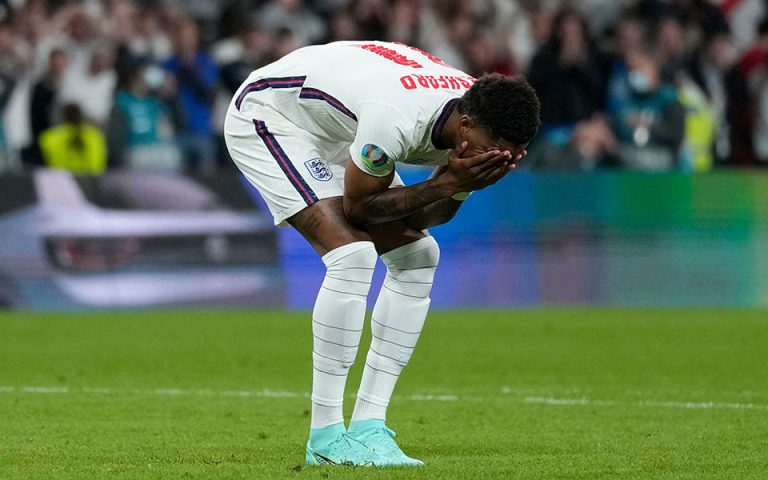 Euro 2020 – Αγγλία: Ρατσιστικές επιθέσεις στους «μοιραίους» των πέναλτι – Καταδικάζει ο Τζόνσον