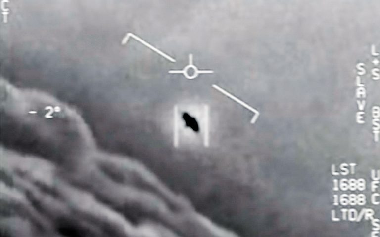 Τα UFO επιστρέφουν ξαφνικά δριμύτερα στην Αμερική