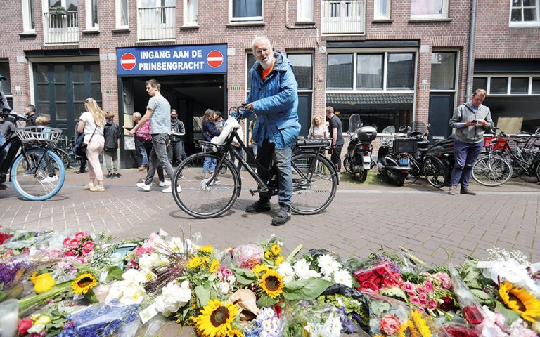Ολλανδία: Δολοφονική επίθεση εναντίον ρεπόρτερ